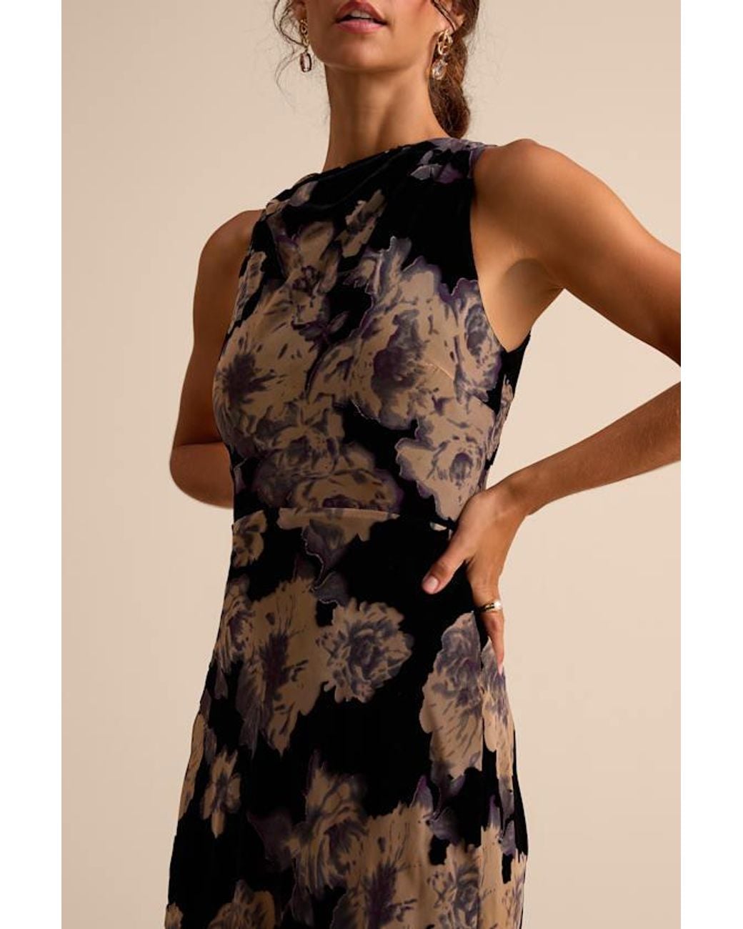 Lulus Ramonda Velvet Burnout Sleeveless Maxi Dress in Natural | Lyst