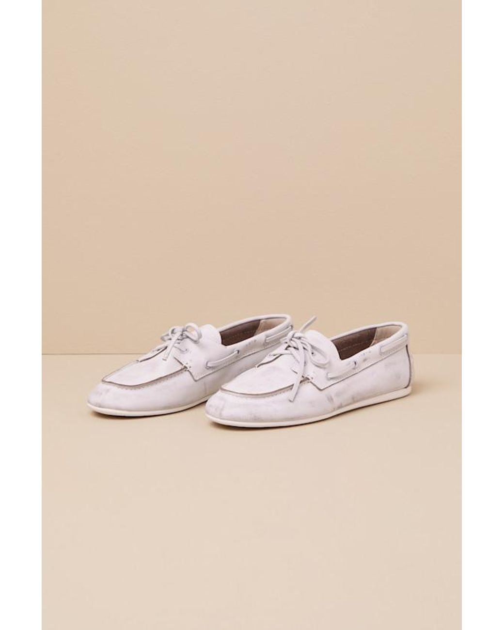 Steve Madden Natural Sag Leather Distressed Lace-Up Loafers