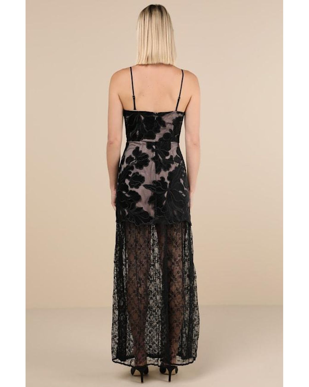 Elliatt Zara Lace Convertible Maxi Dress in Black | Lyst Elliatt Zara Lace Convertible Maxi Dress in Black | Lyst