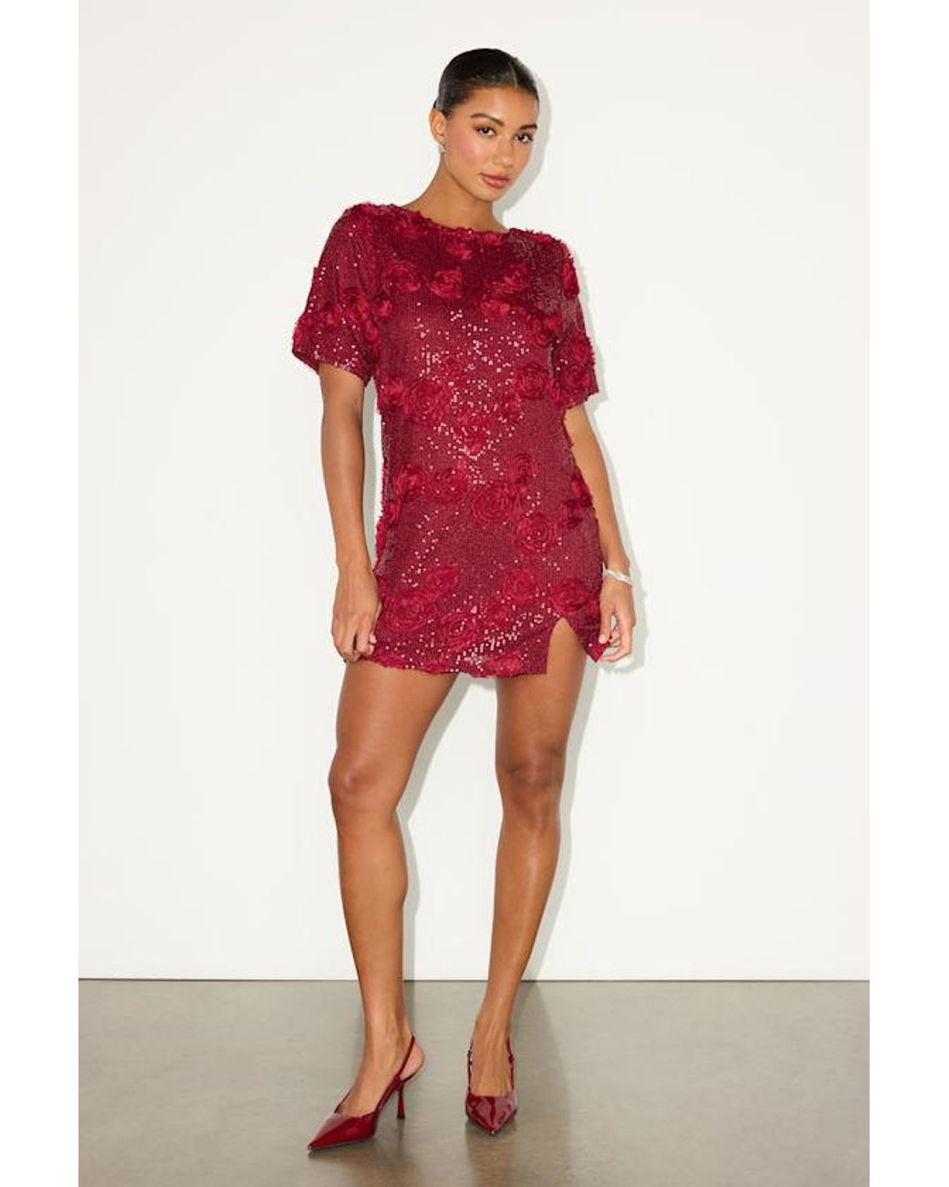 Lulus Kayleena Sequin Rosette Tie-Back Shift Dress in Red | Lyst Lulus Kayleena Sequin Rosette Tie-Back Shift Dress in Red | Lyst