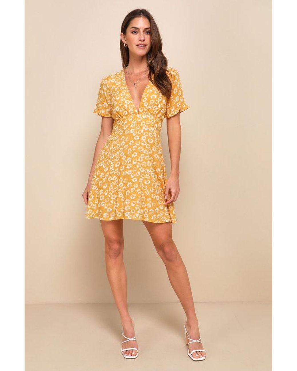garden explorer red floral print mini dress Petite Studio's Lorraine Summer Dress in Red Floral