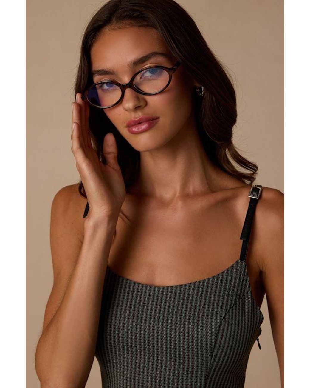 Lulus Brown Bushwick Tortoise Oval Light Glasses