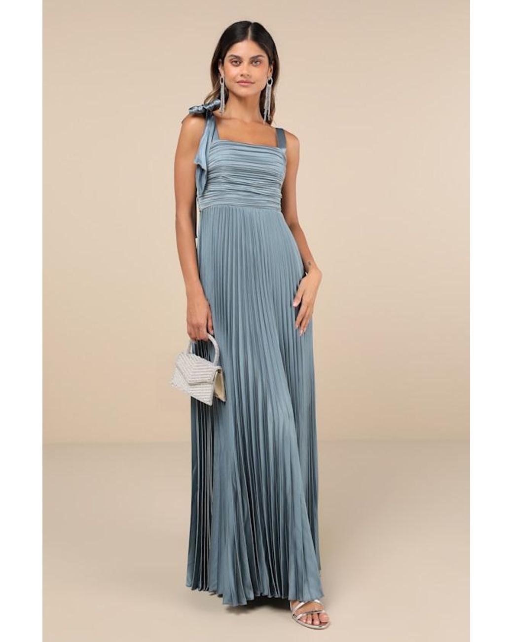knee length dresses for ladies Mac Duggal Women's Crepe Sleeveless V Neck Ballgown with Bow - Blue - Size 12