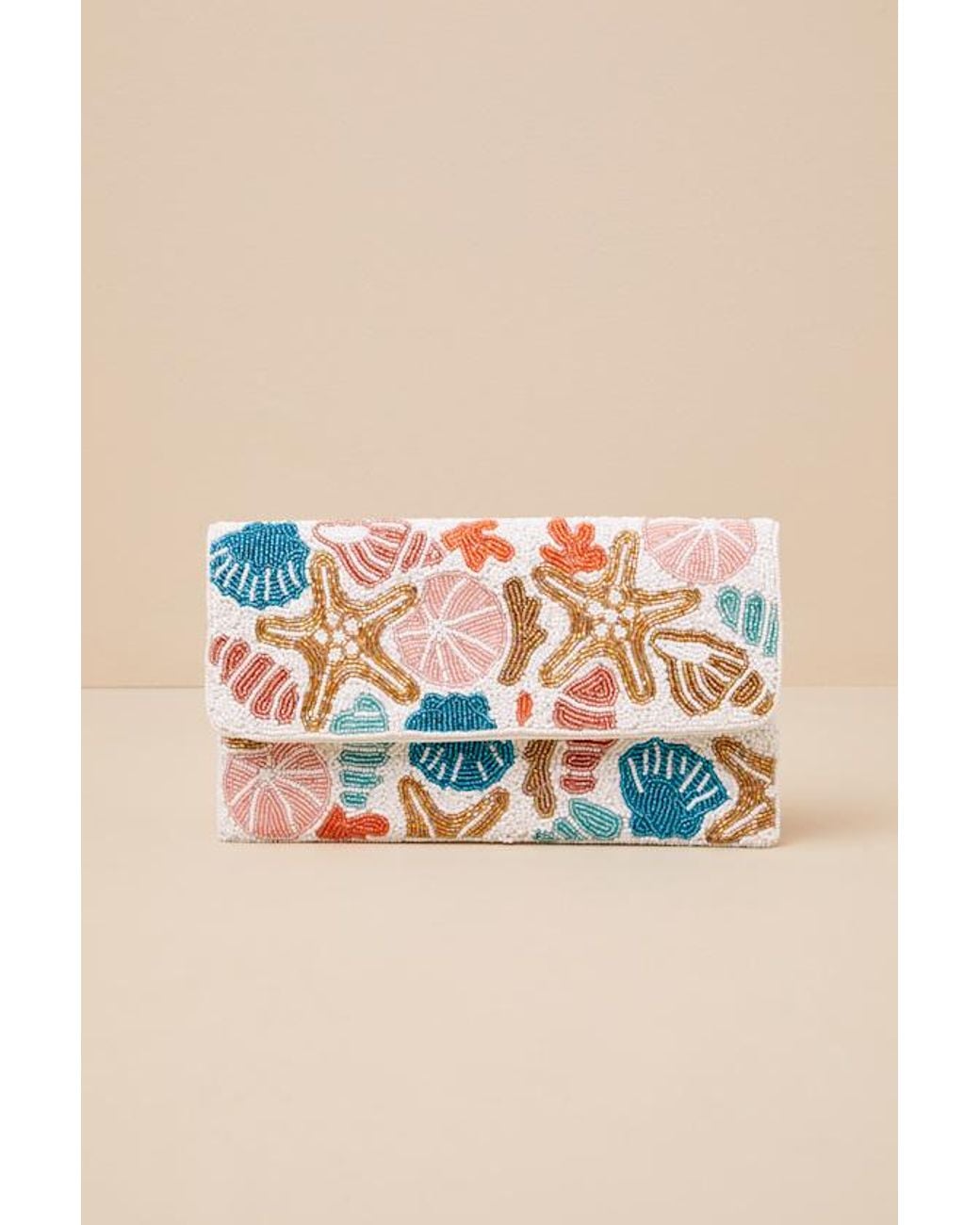 Lulus Pink Pelagia Multi Seashell Beaded Clutch