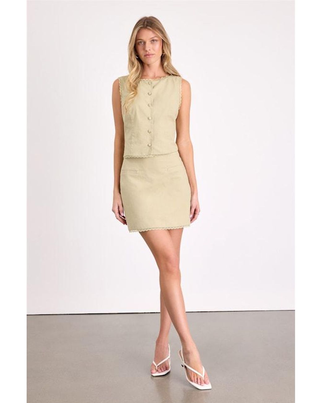 Lulus Natural Jordina Button-Front Vest Top