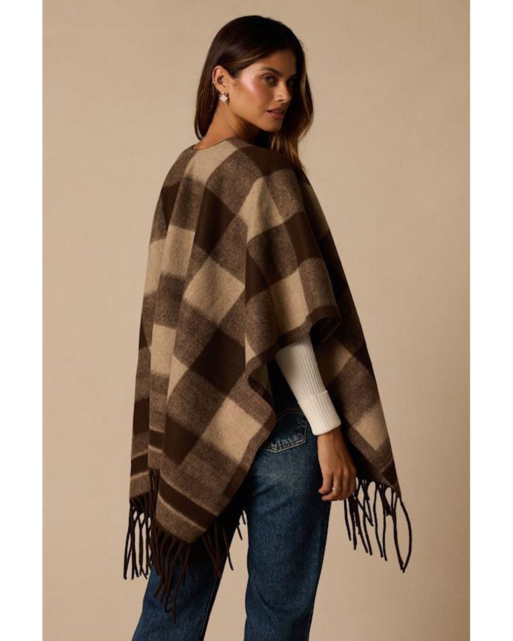 Lulus Natural Dan Plaid Poncho