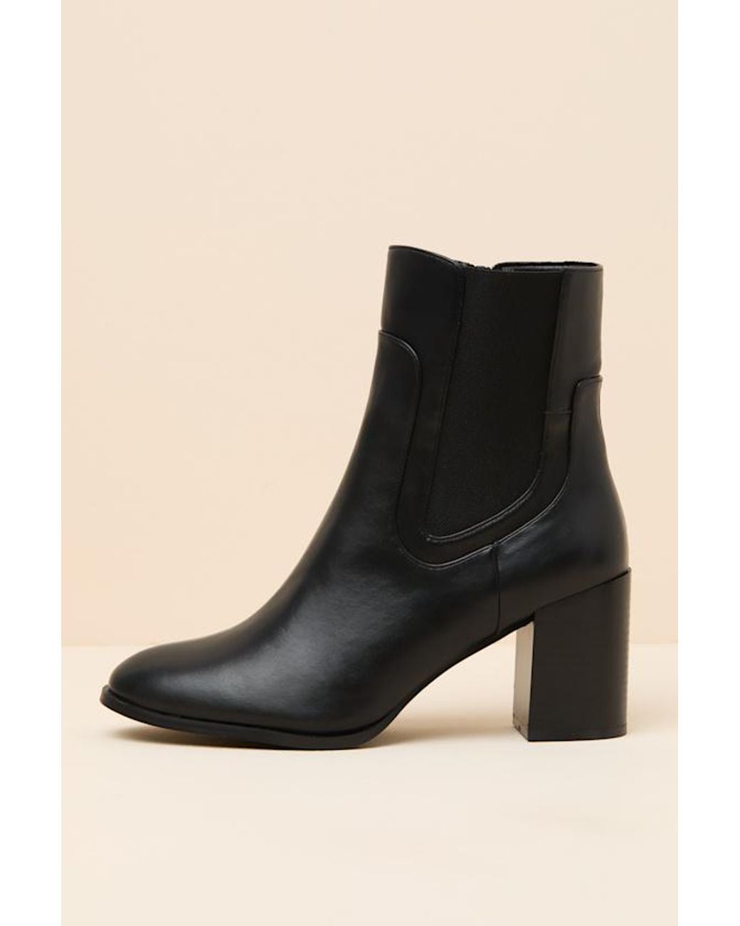Lulus Black Belynda Ankle Boots