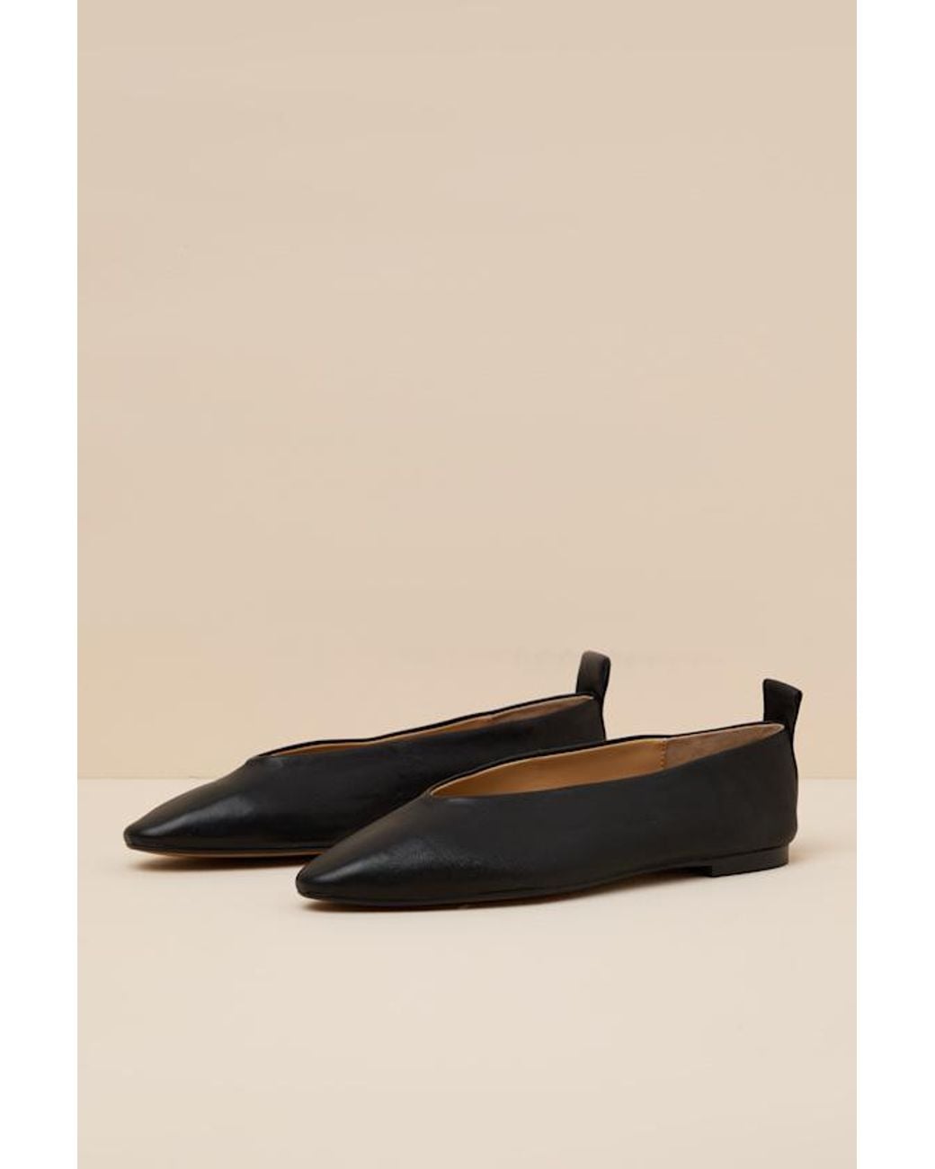 Steve Madden Natural Swanky Leather Ballet Flats