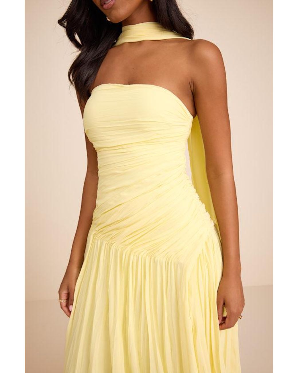 Lulus Yellow Nellie Pleated Maxi Dress And Scarf Set
