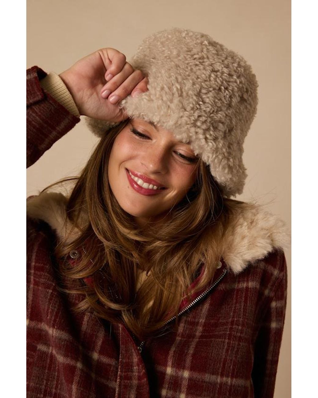 Lulus Natural Holden Teddy Bucket Hat