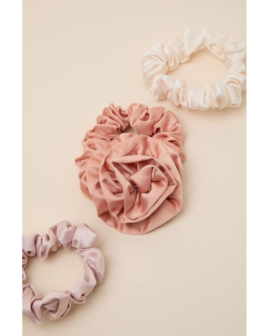 Kitsch Pink Rosette Terracotta 3-Pc Satin Scrunchie Set