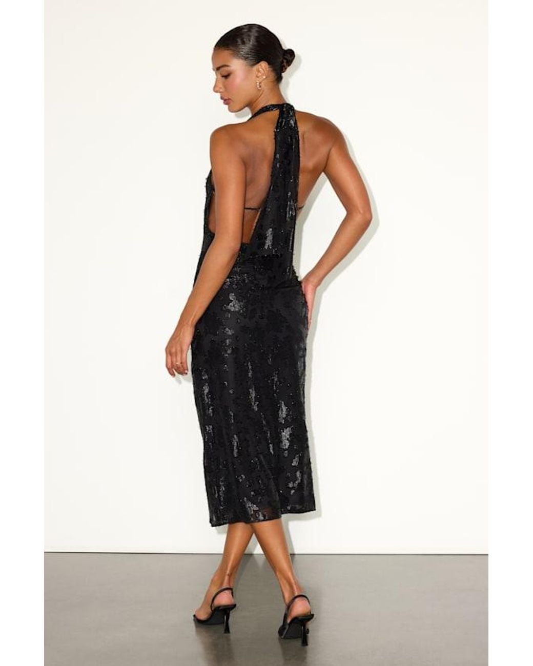 Lulus Rosaria Burnout Lurex Backless Halter Midi Dress in Black | Lyst