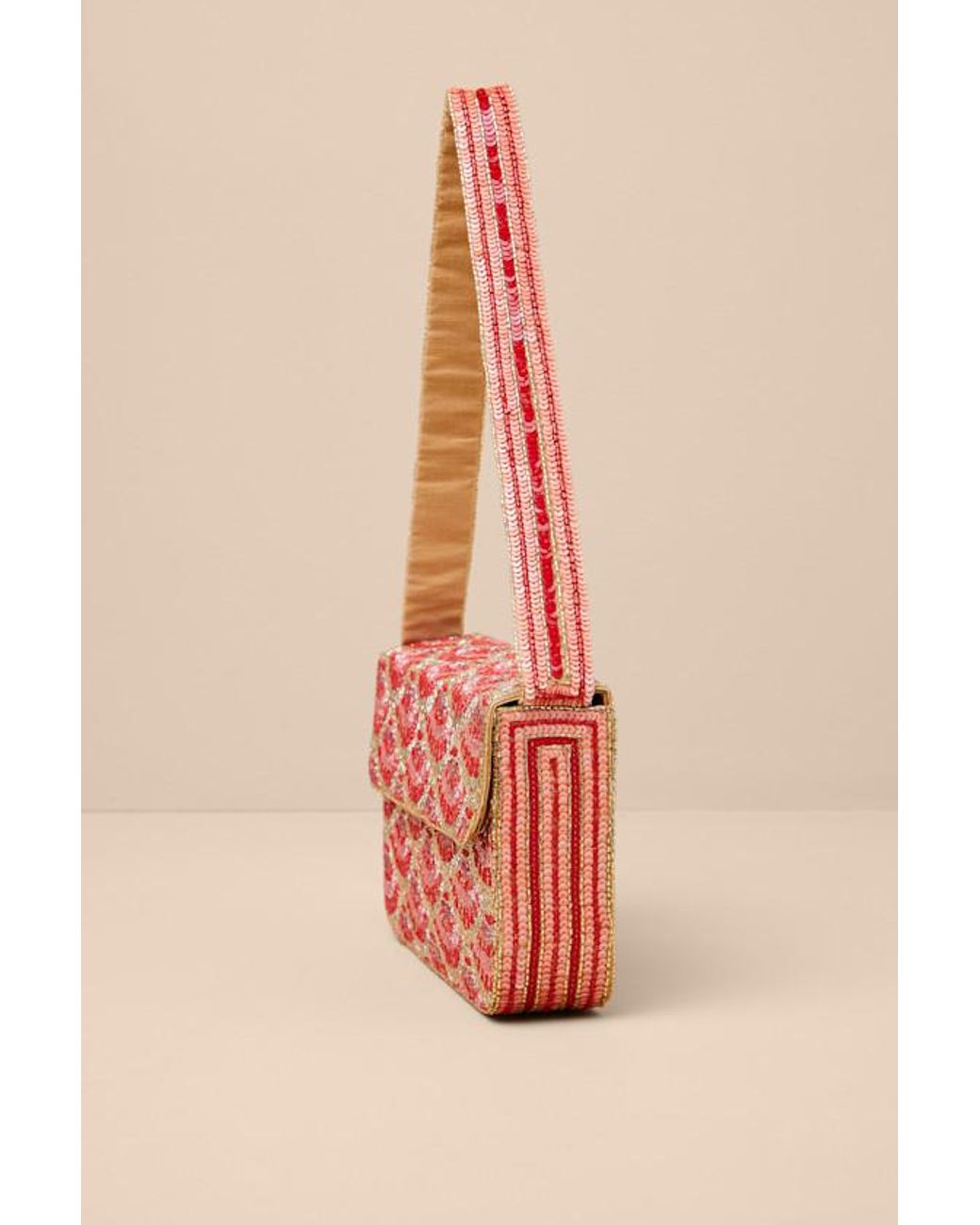 Lulus Red Pania And Seashell Beaded Shoulder Bag