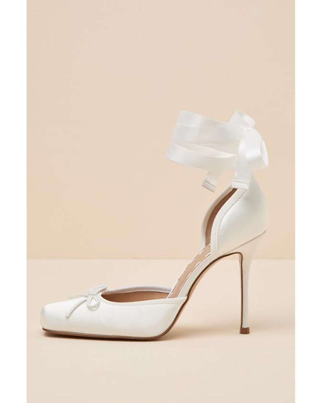Steve Madden Natural Larina Satin Lace-Up Pumps