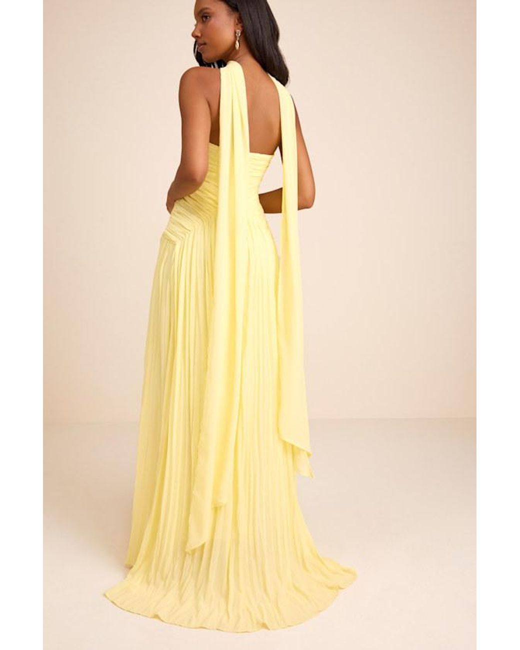 Lulus Yellow Nellie Pleated Maxi Dress And Scarf Set