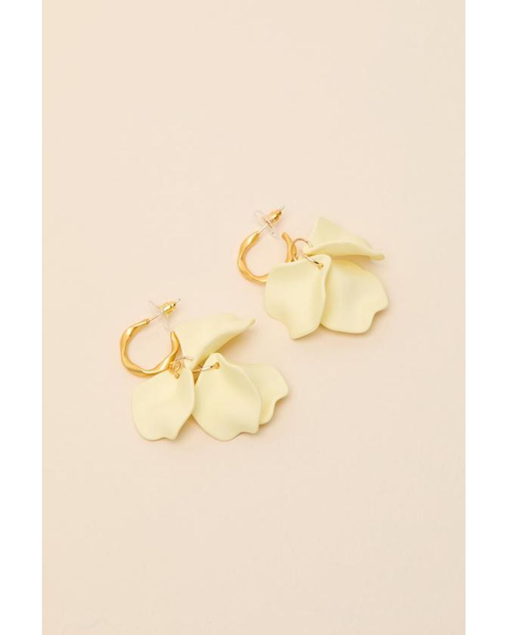 Lulus Natural Hypatia Cream Petal Statement Earrings