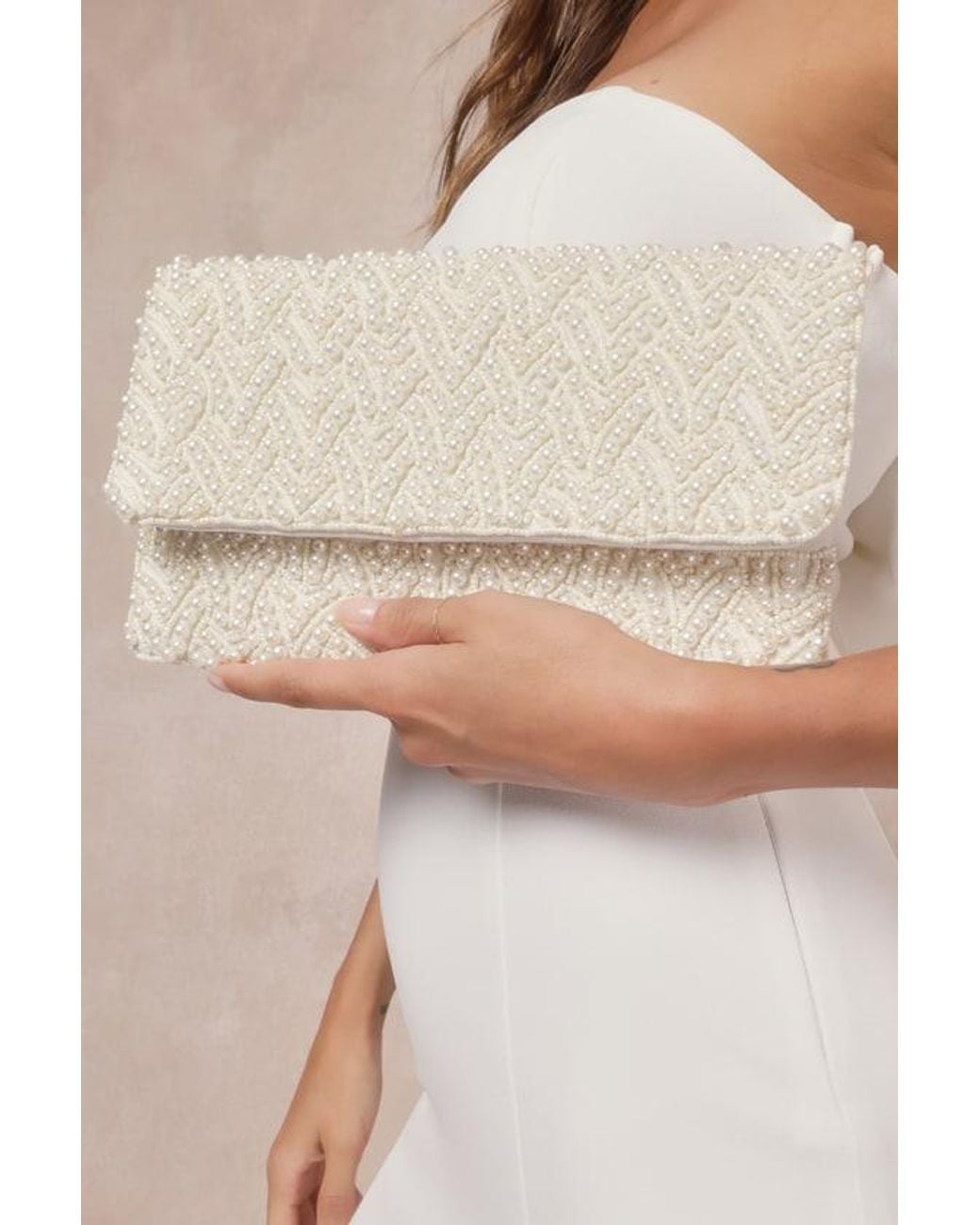 Lulus White Pearl-Fect Day Beaded Clutch