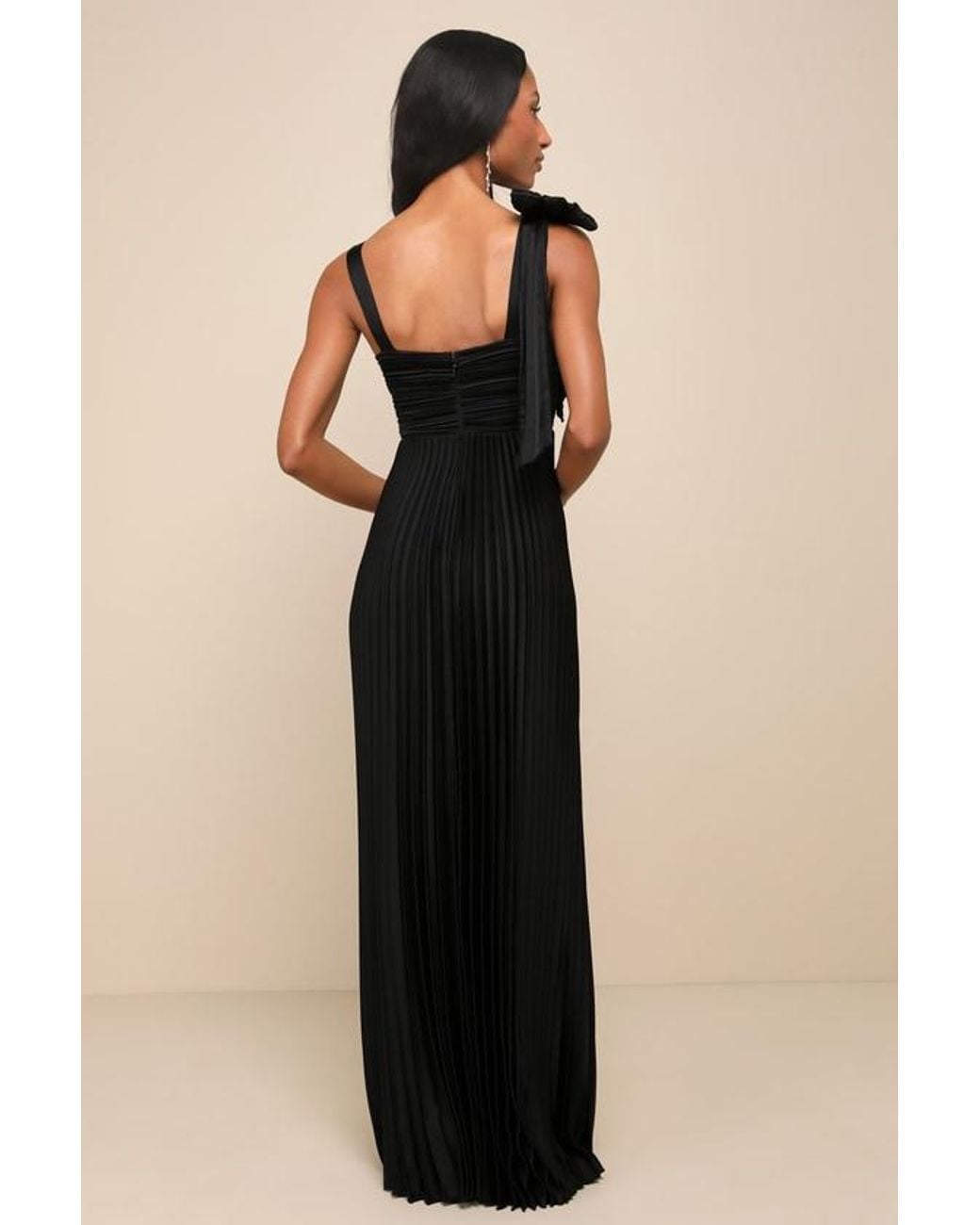 Lulus Blue Gorgeous Purpose Satin Pleated Sleeveless Bow Maxi Dress