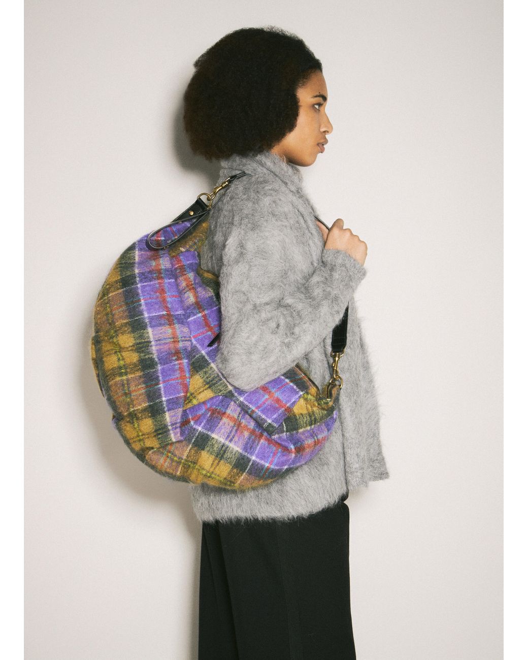 ★関税込み★ Vivienne Westwood Agnes Shoulder Bag Agnes Large Shoulder Bag in BLACK | Vivienne Westwood®