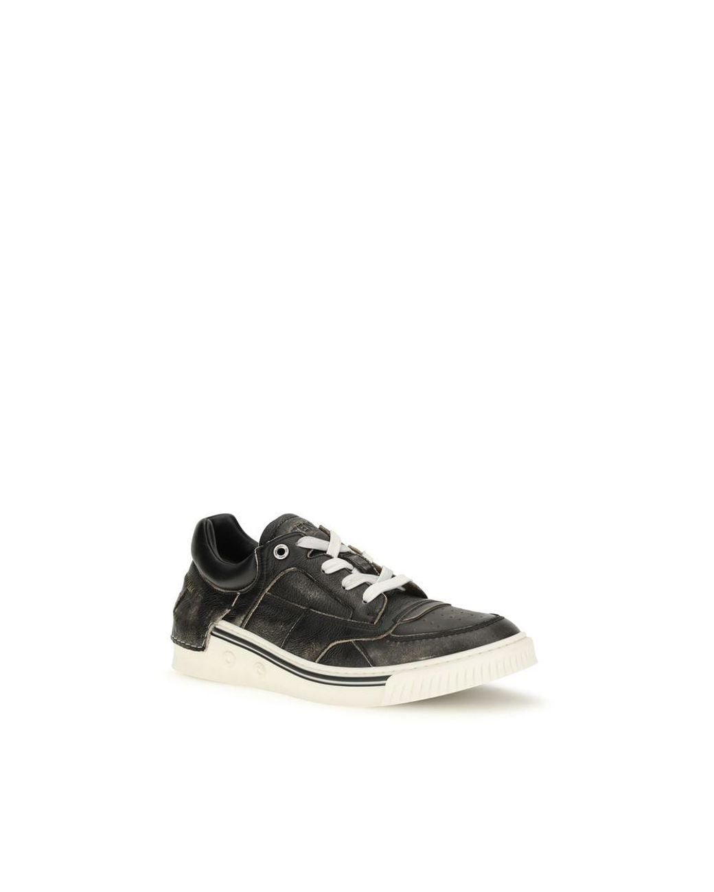 Fendi Black Calf Leather Bos Taurus Low Top Sneakers for men