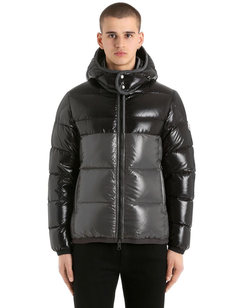 Doudoune moncler noir brillant shop