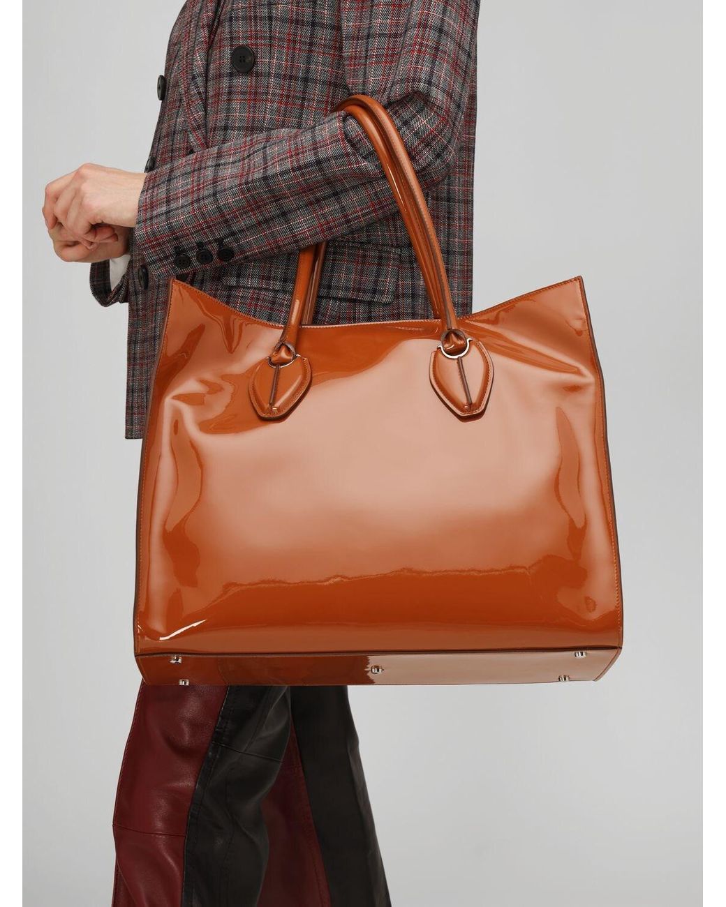 tod's patent leather bag