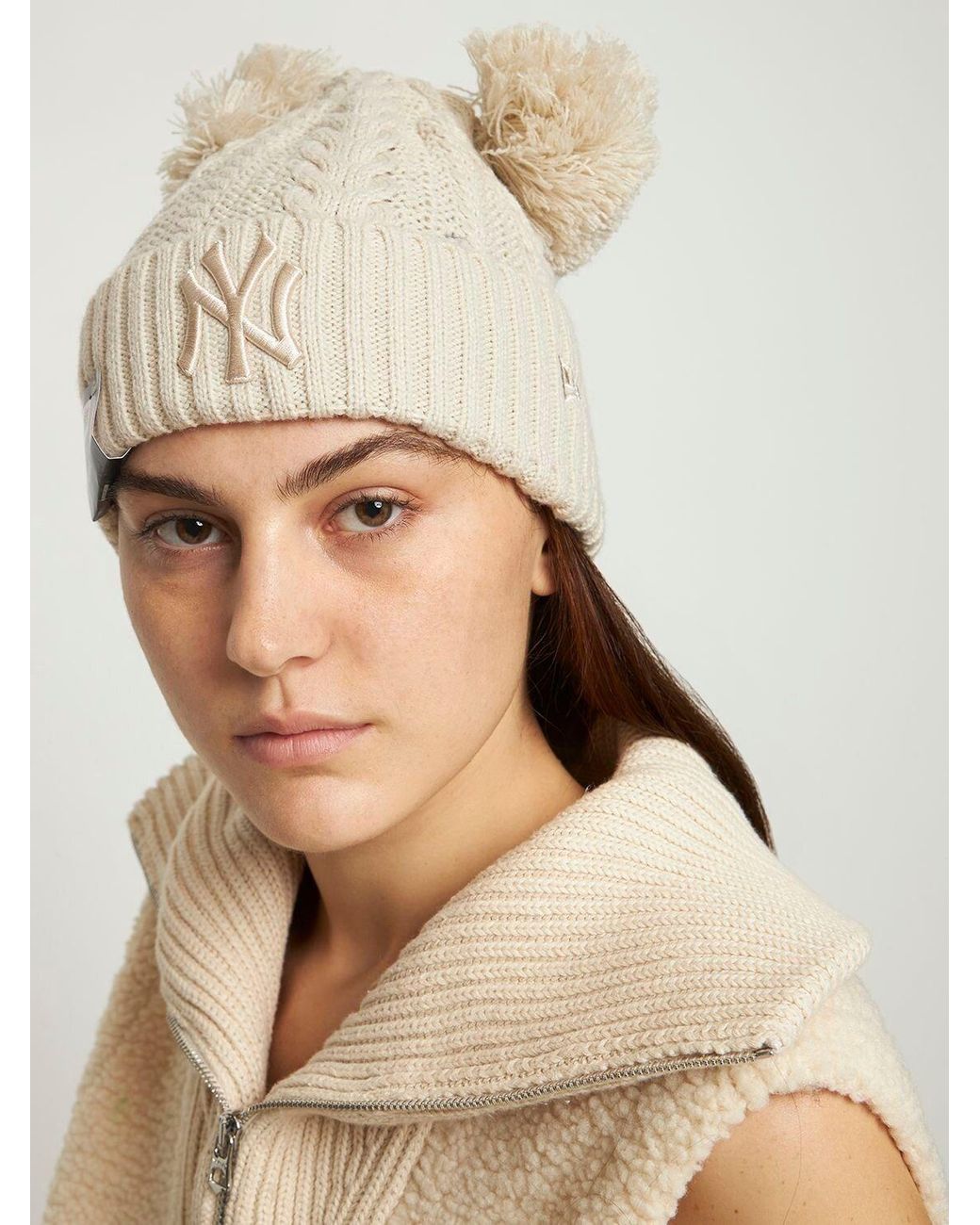 KTZ Double Pompom Ny Yankees Cuff Beanie Hat in Natural | Lyst