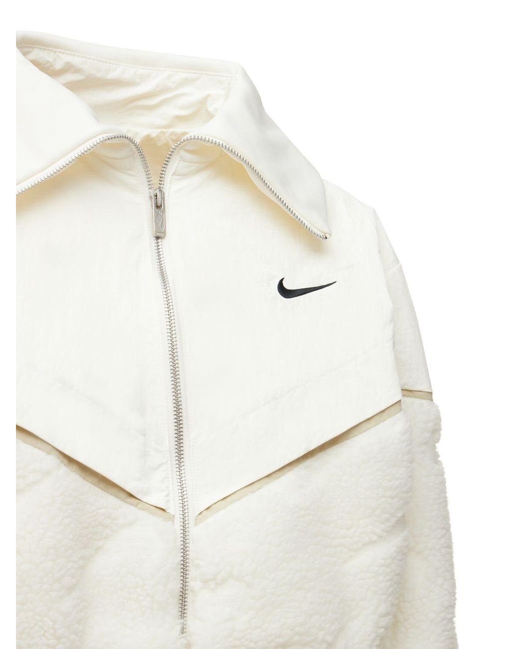 Nike Icon Clash Cropped Nylon Jacket in Beige (Natural) | Lyst