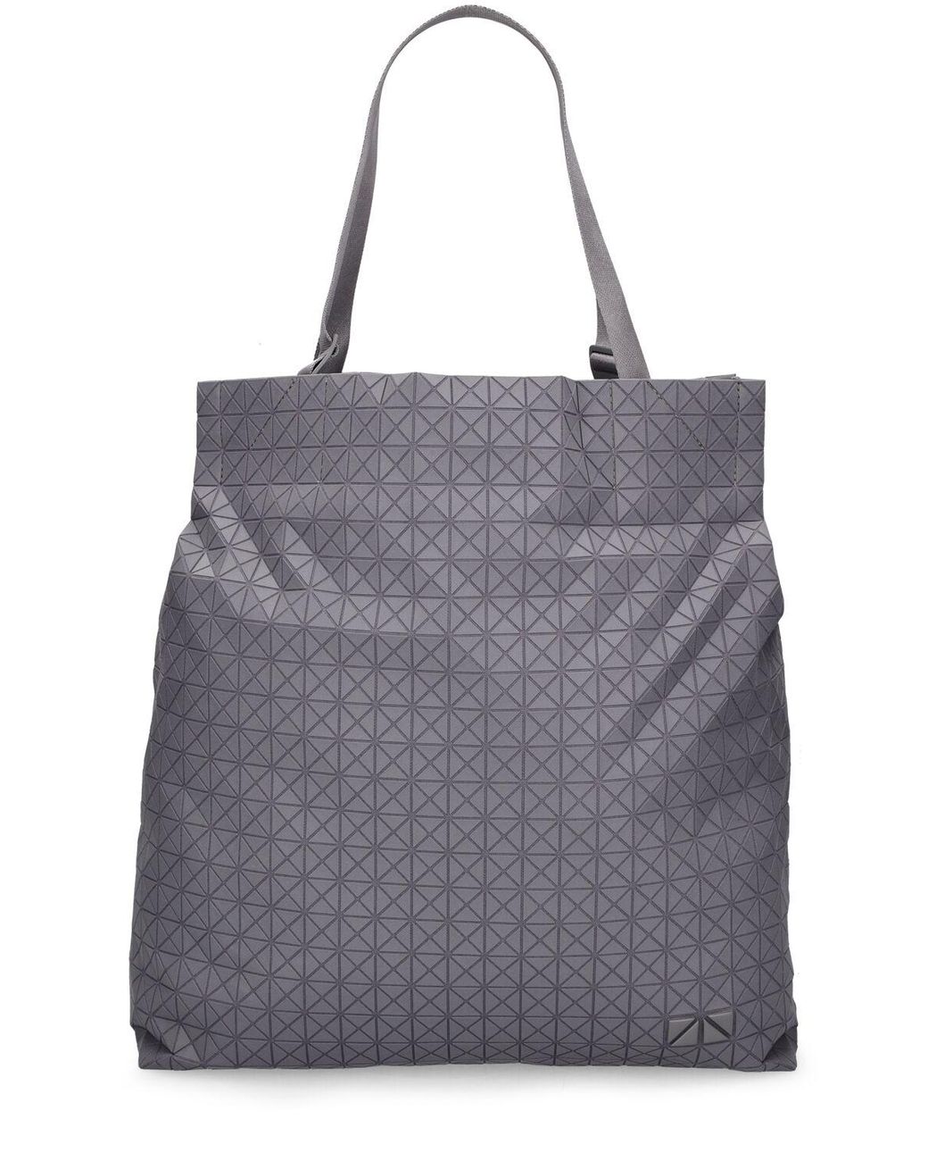 Issey miyake tote bag clearance