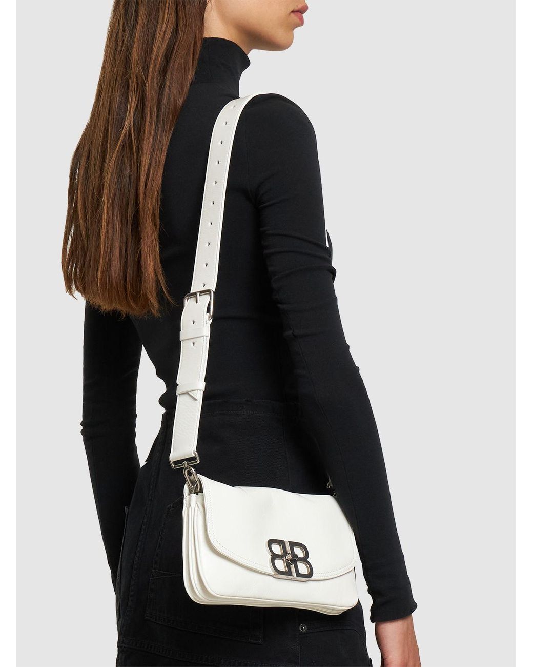 国内配送【BALENCIAGA】BB Small ソフトレザー ショルダーバッグ Balenciaga Small Bb ソフトレザーショルダーバッグ ナチュラル