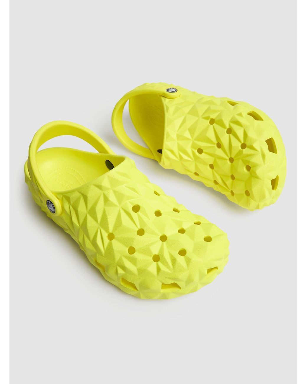 Crocs Classic Geometric Clogs in Yellow for Men Lyst UK