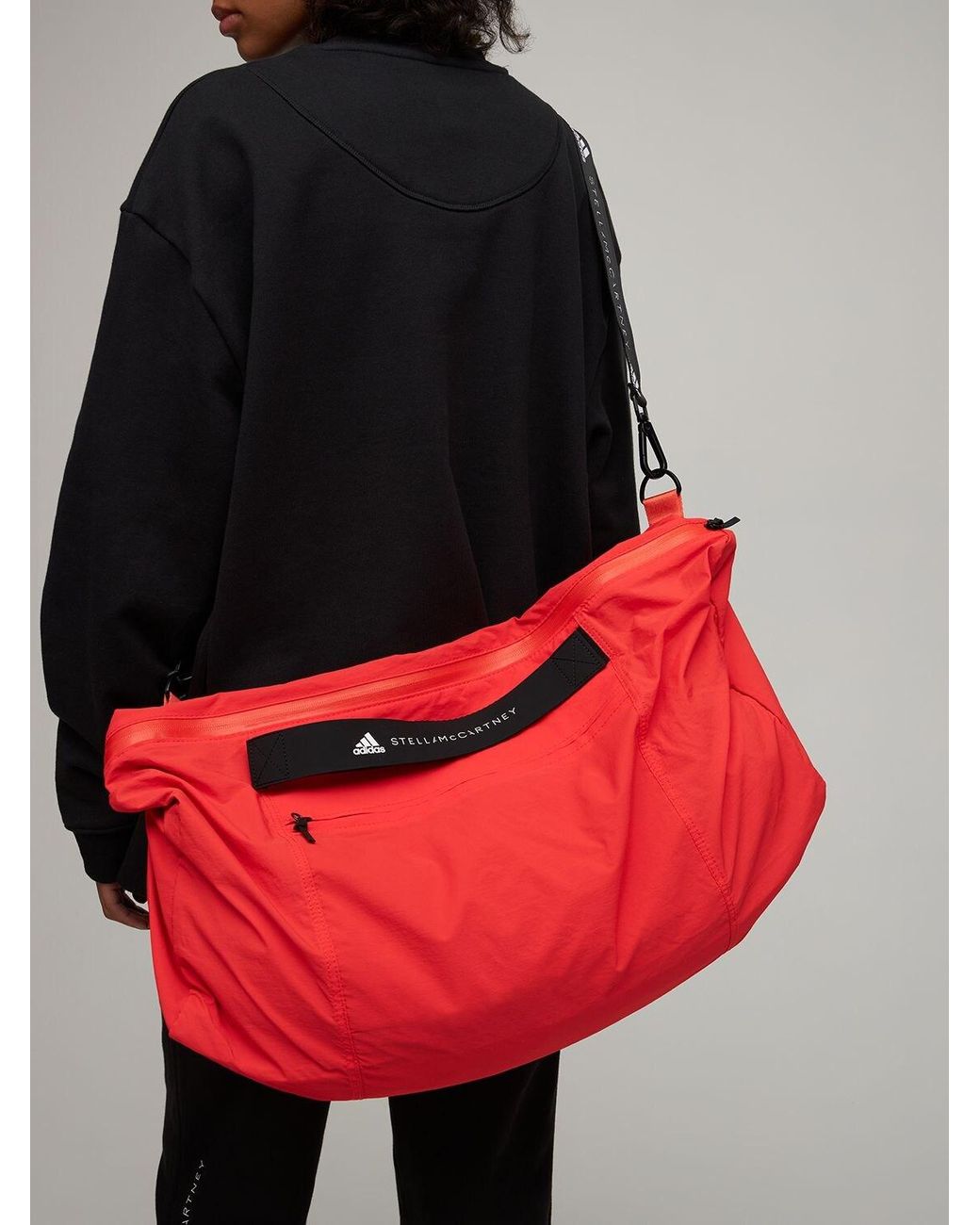 adidas By Stella McCartney Asmc Studio Duffle Bag in Red | Lyst