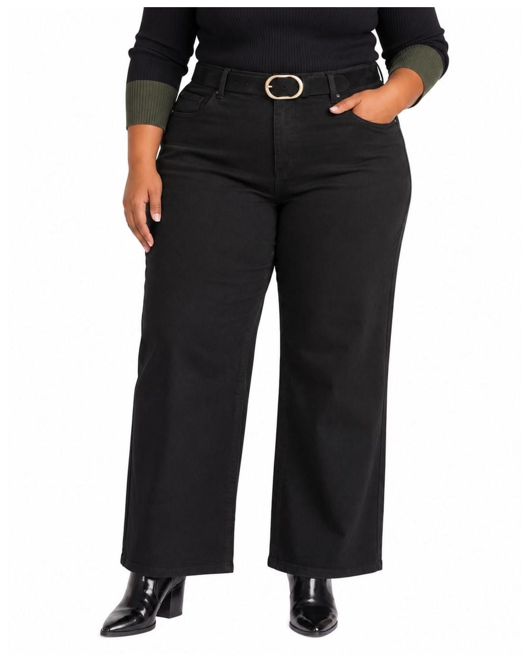 UNIVERSAL STANDARD Roxy Relaxed Bootcut Jeans in Black | Lyst