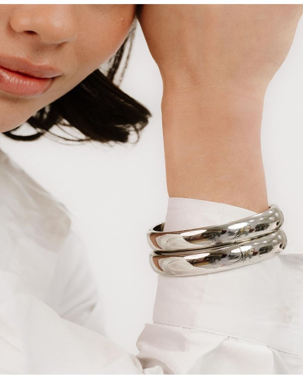 Ettika White Simple Single Stack Bangle