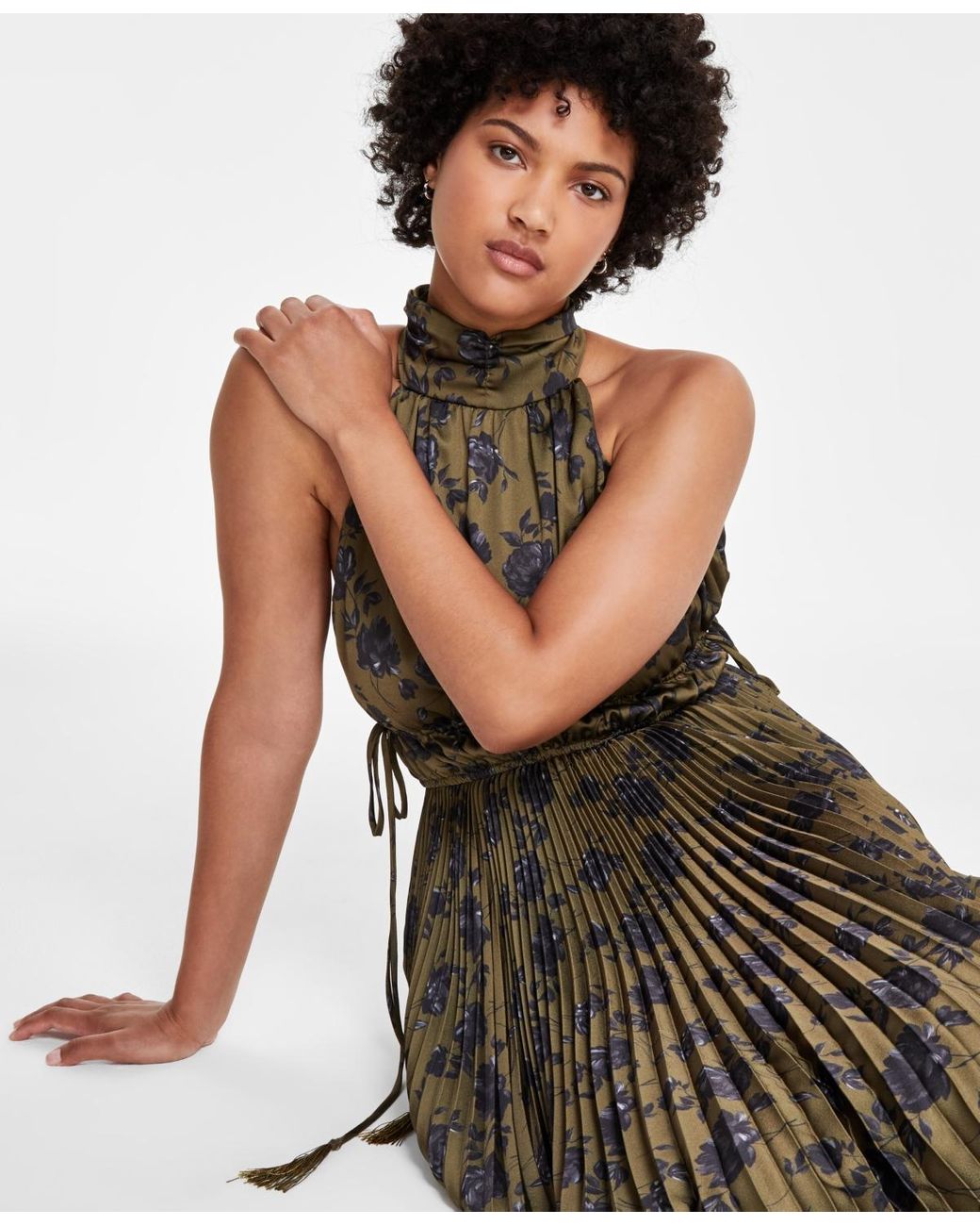 Taylor Floral Print Pleated Halter Maxi Dress in Green | Lyst Taylor Floral Print Pleated Halter Maxi Dress in Green | Lyst