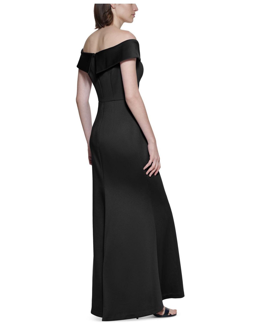 Jessica Howard Off the shoulder Ruffled Gown in Black Lyst