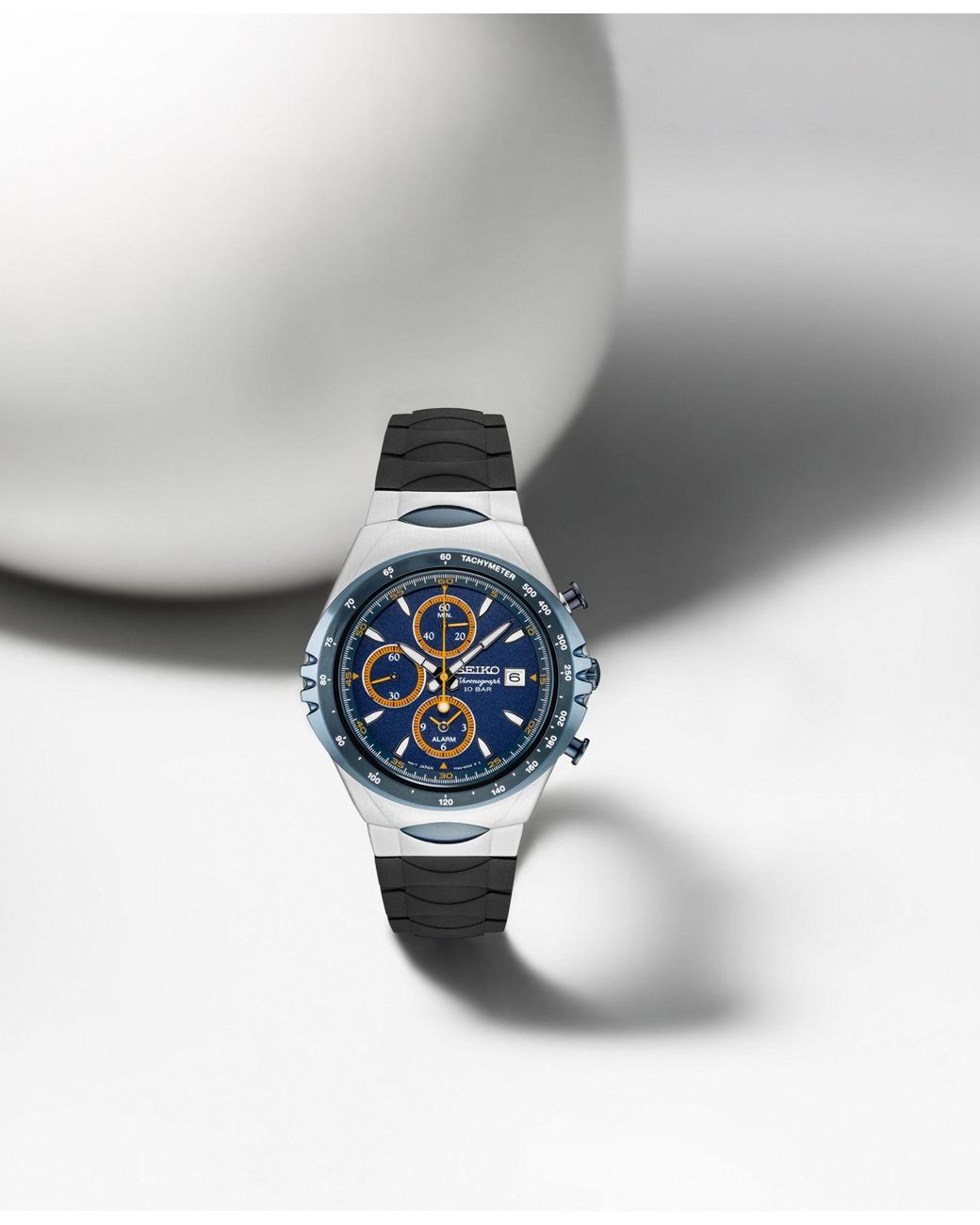 seiko 43mm men's chronograph casual watch