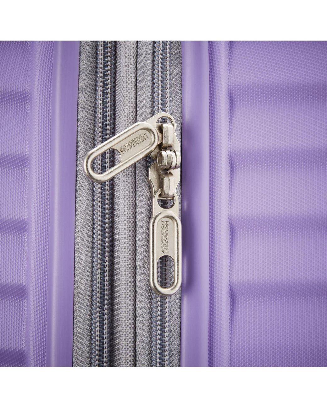 American Tourister Tribute Dlx 20 