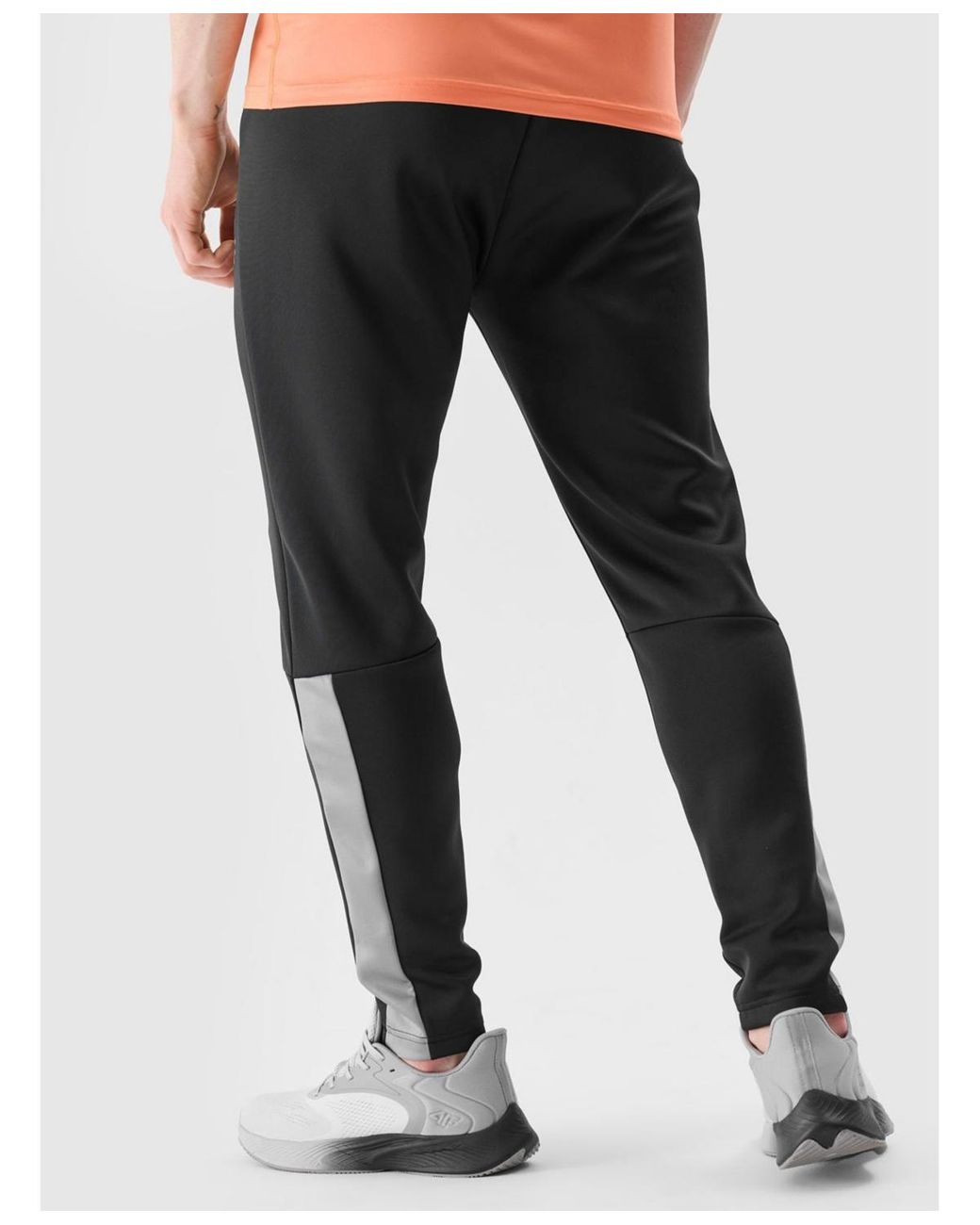 4F Black Quick Dry Training Pants for men