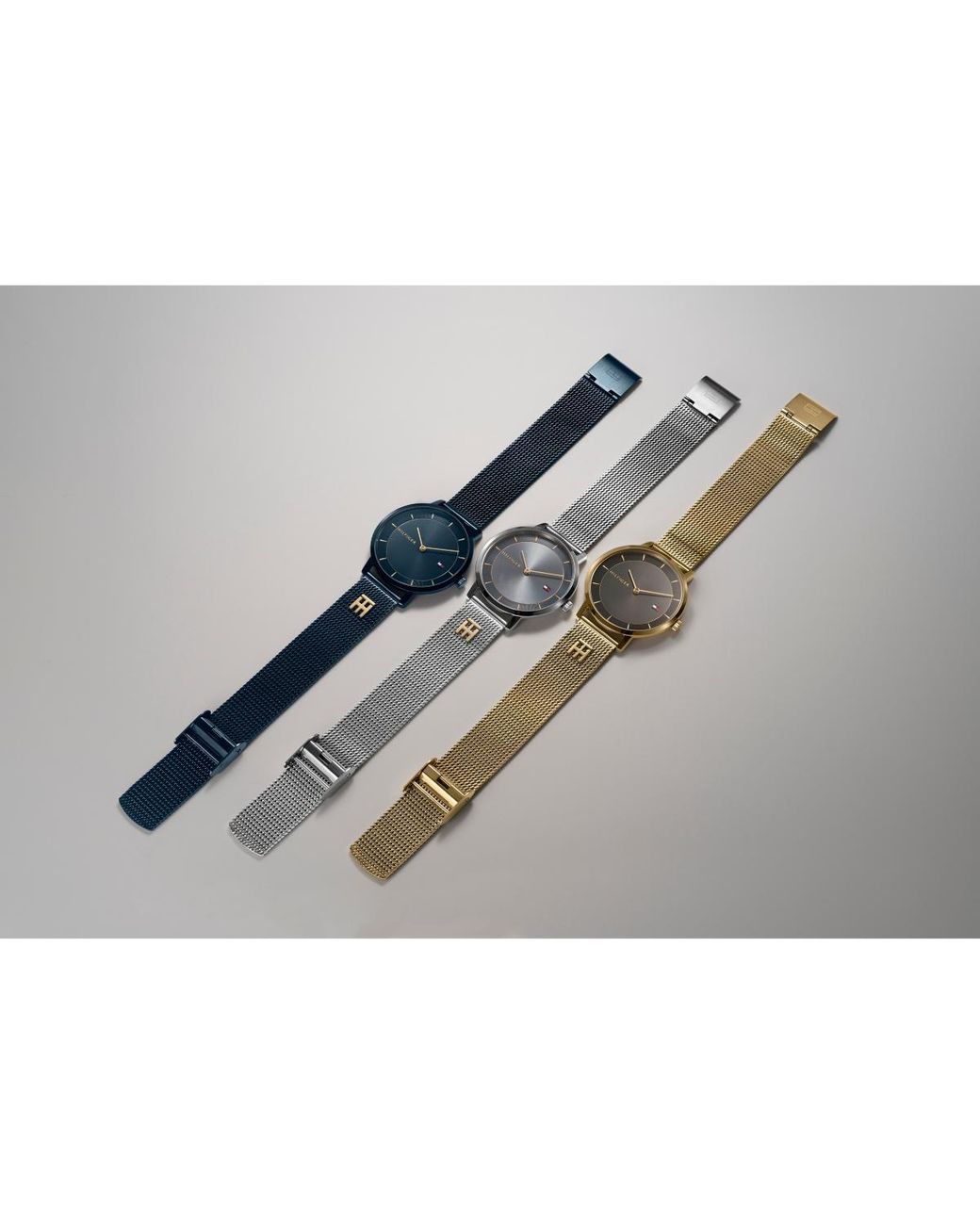 Tommy Hilfiger Blue Quartz -tone Stainless Steel And Carnation Gold Steel Mesh Bracelet Watch 35mm