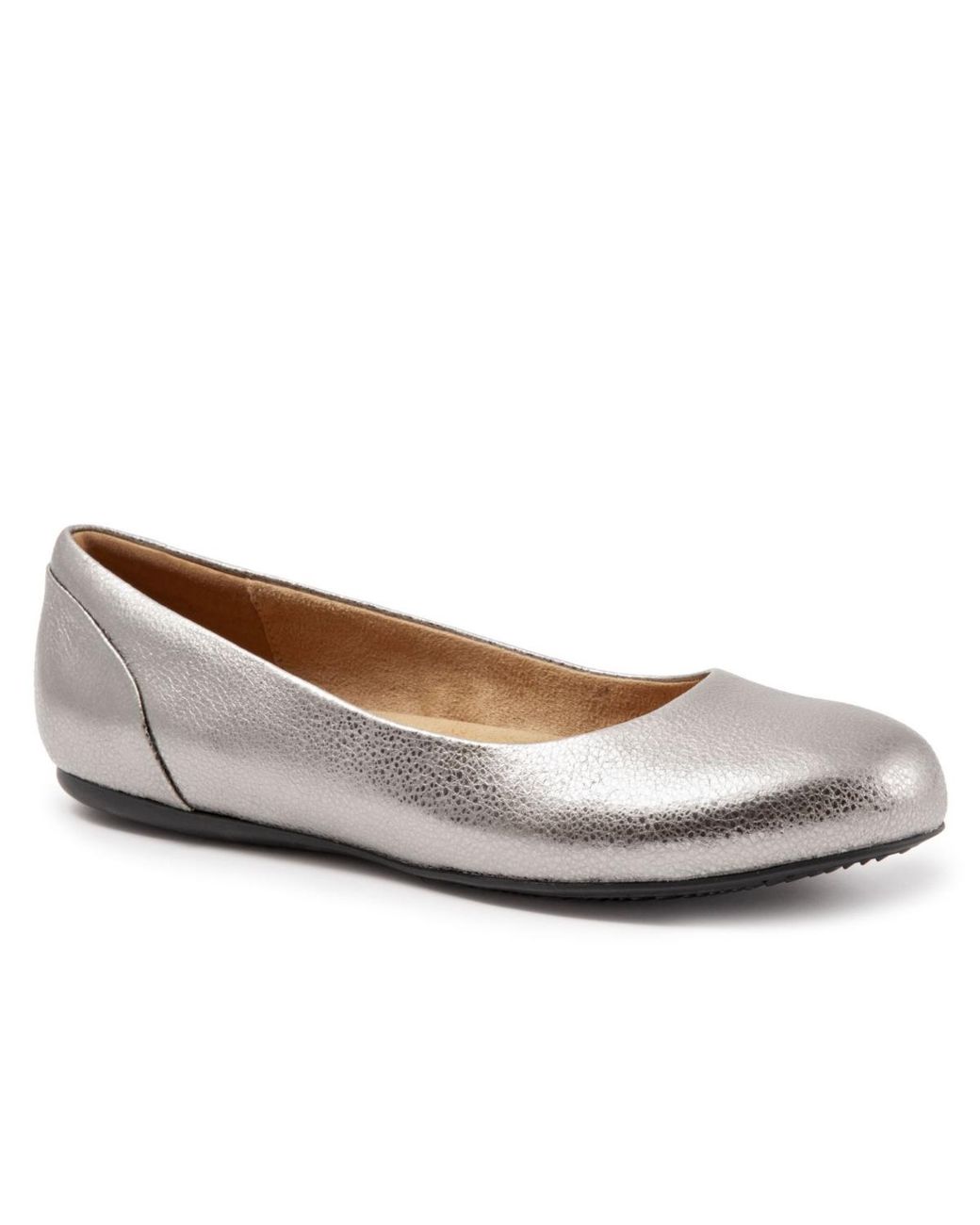 Softwalk® White Sonoma Flat
