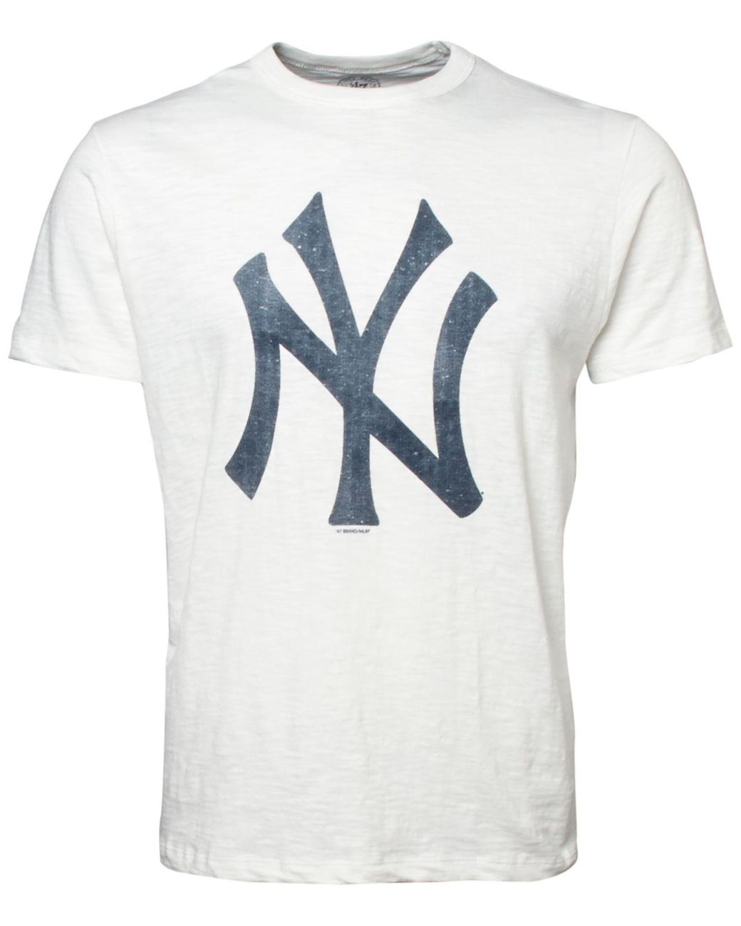 white yankees shirt