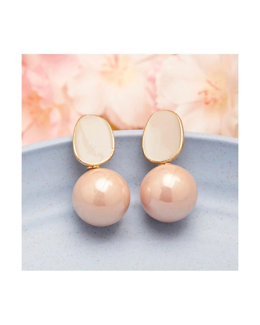 SOH Natural Circular Drop Earrings