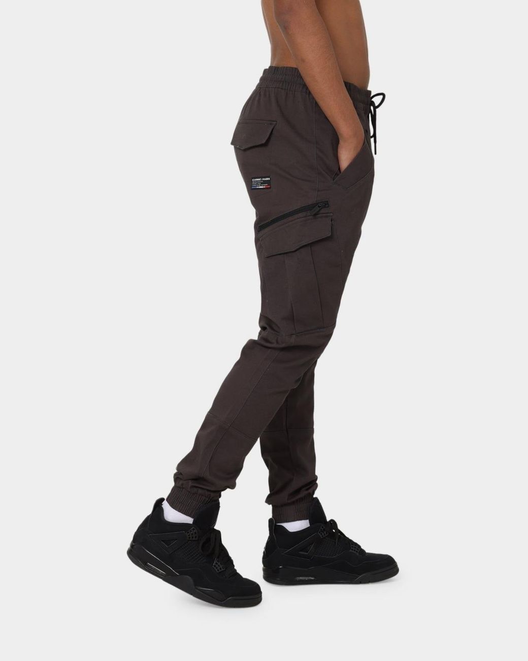 carre Black Evolution Cargo joggers for men