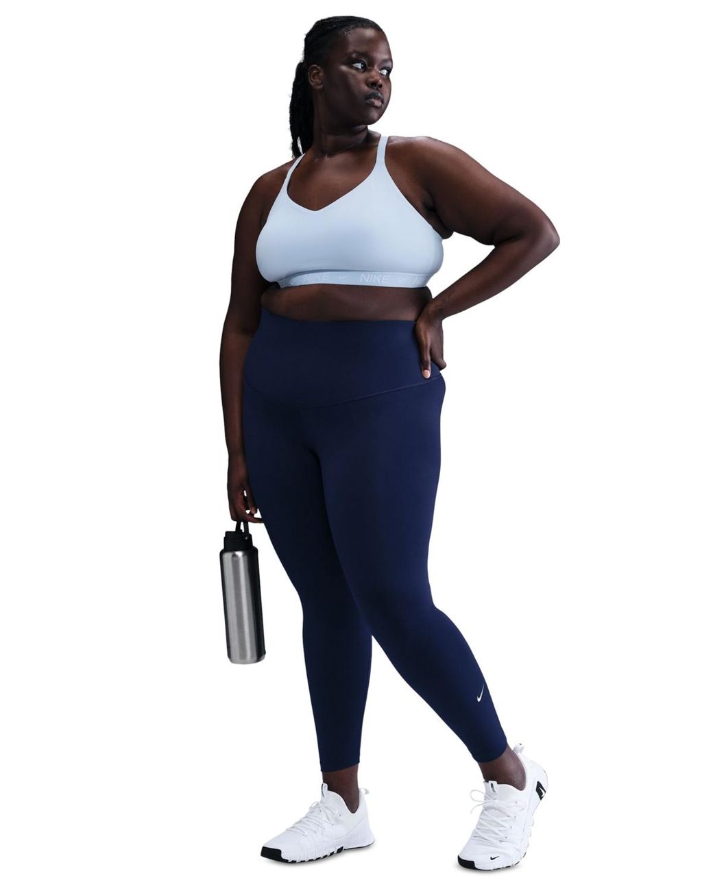 sports bra plus size nike