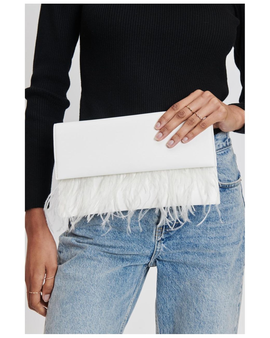 Moda Luxe White Everlee Clutch