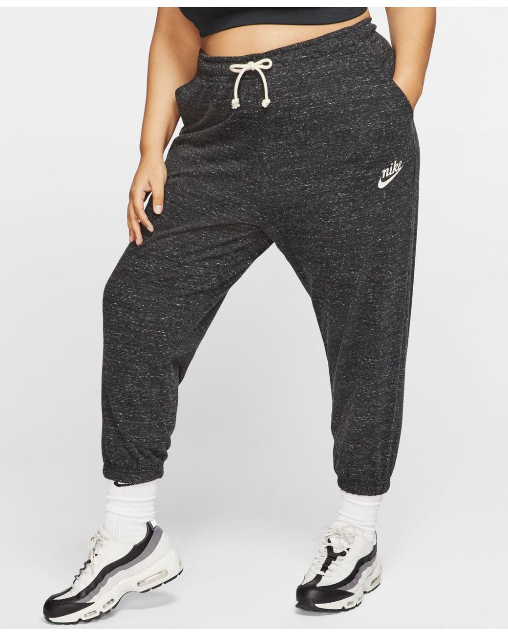 nike women's gym vintage capri pant
