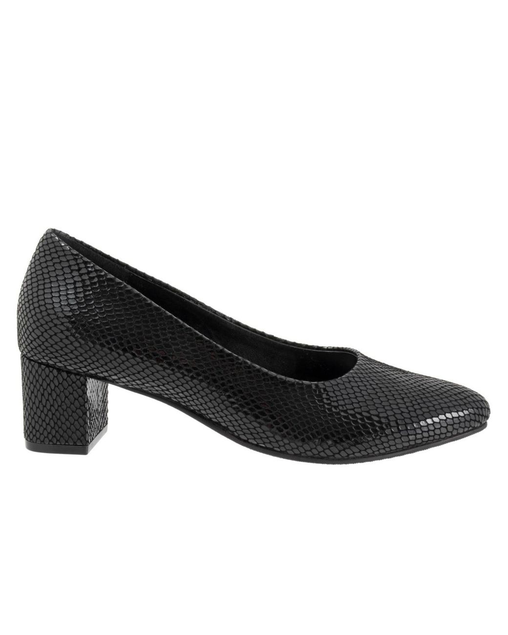 Trotters Black Kari Pump