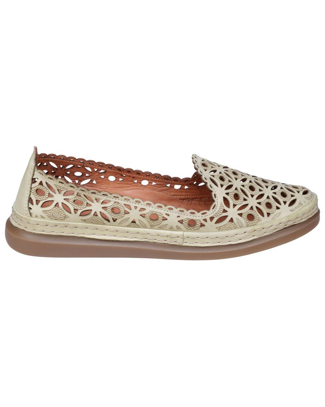 Cools 21 Brown Tumi Perforated Leather Flats