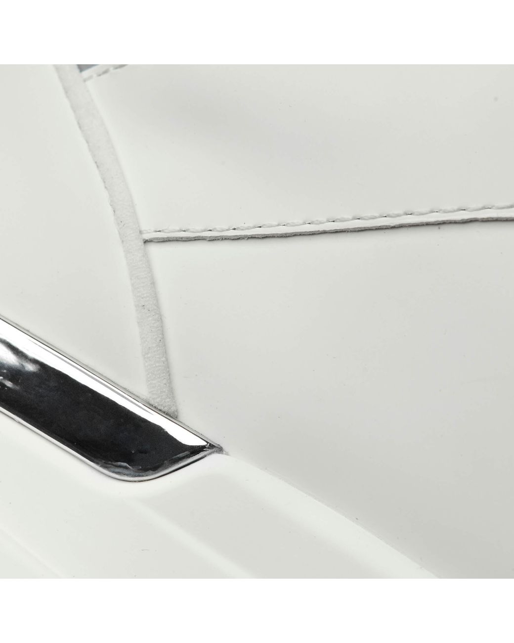 Mallet White Elmore Monochrome for men